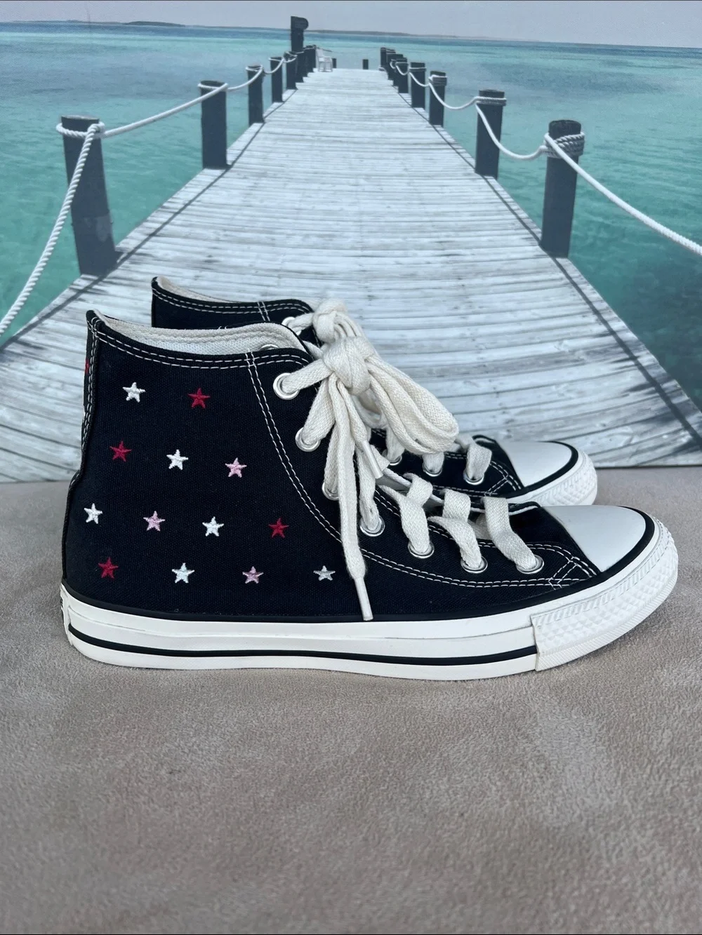UNISEX Black High-Top Converse Sneakers with Stars Embroidery. - Picture 1 of 8